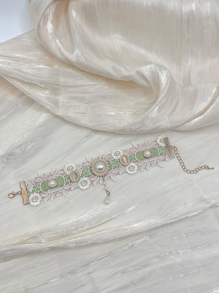 Pet Decorative Choker- Springtime Letter - Pawlor